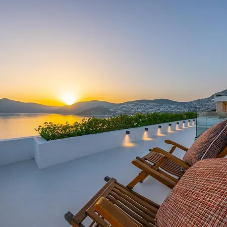 Su Hotel 4*